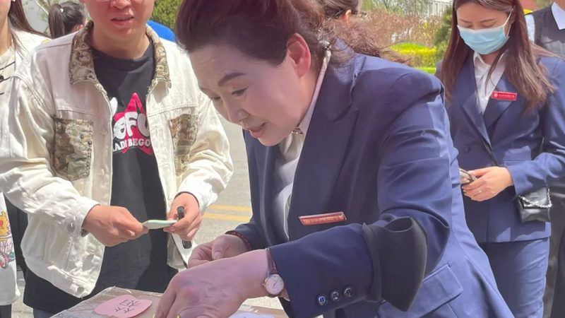 新媒体媒介投放ROI计算：精准评估，高效决策